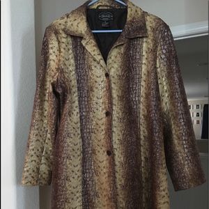 Faux snakeskin blazer